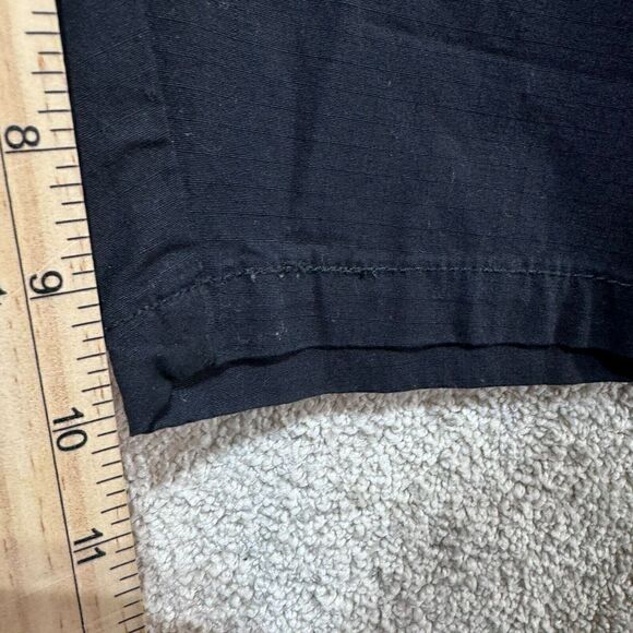 Signature by Levi Strauss & Co. Utility Comfort 10"‎ Shorts Men's 42 Black NWT - Picture 8 of 11